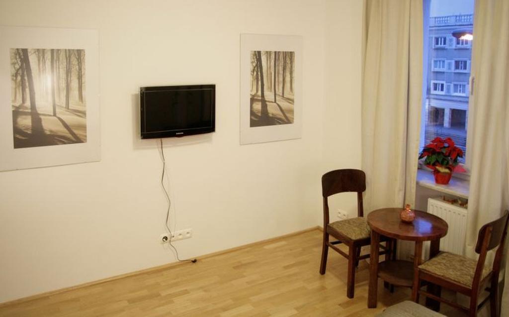 Apartment4You - Solidarnosci Βαρσοβία Εξωτερικό φωτογραφία